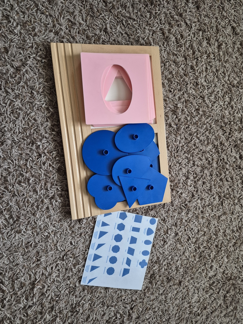 Montessori Wooden & Geometric Insets Set (Pre-Writing Activity) - Picture 5 of 5